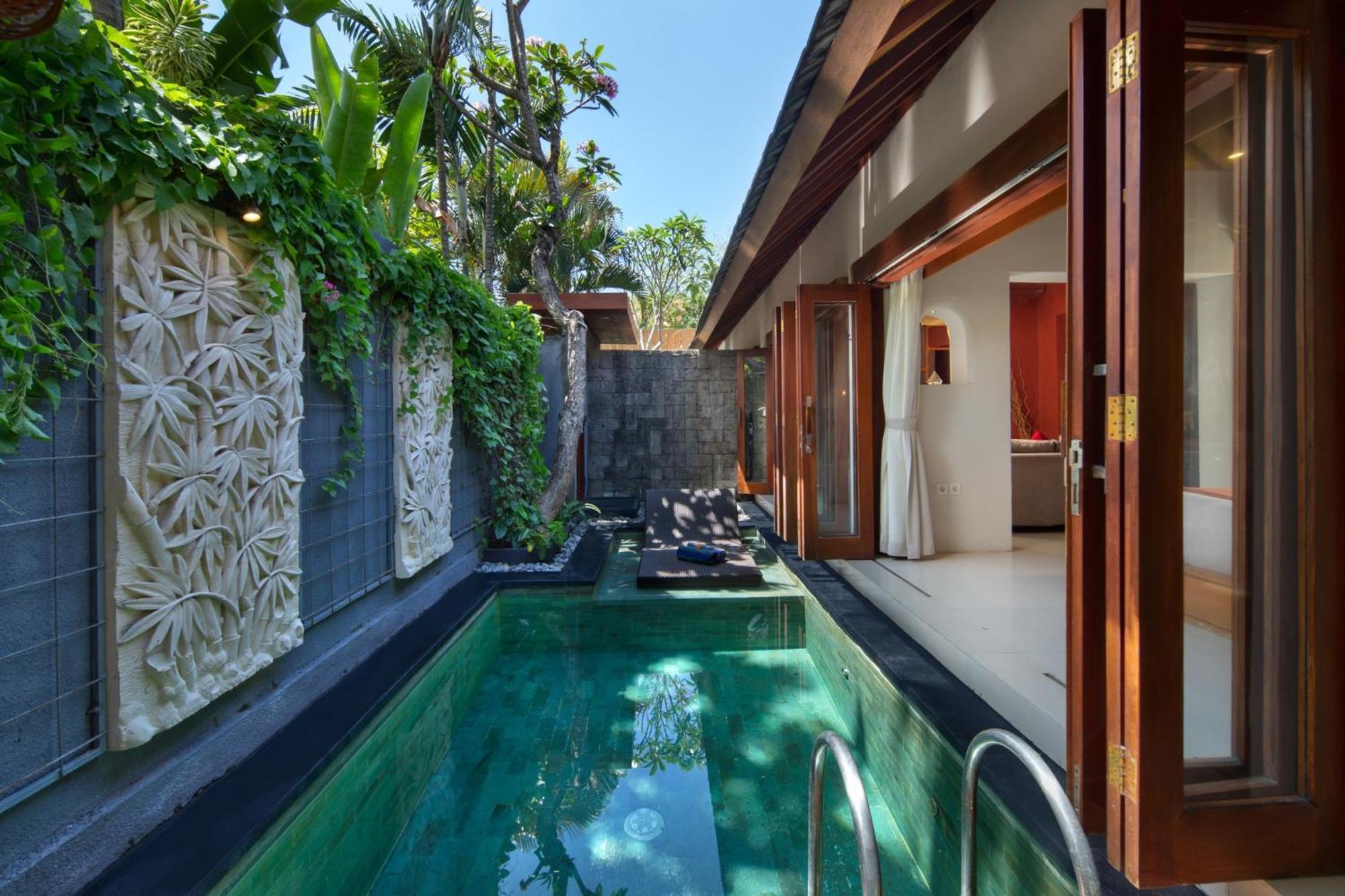 Seminyak Sanctuary Villa By Ini Vie Hospitality Легиан Екстериор снимка