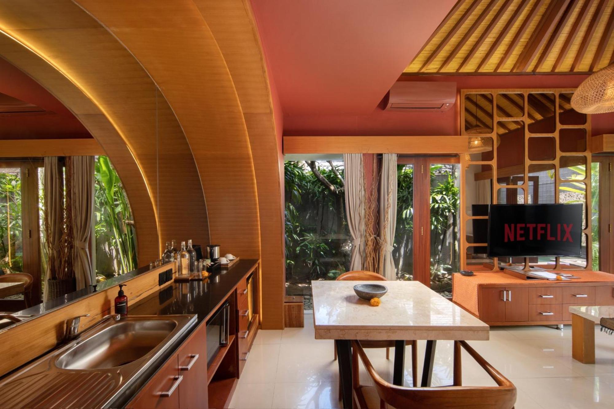 Seminyak Sanctuary Villa By Ini Vie Hospitality Легиан Екстериор снимка