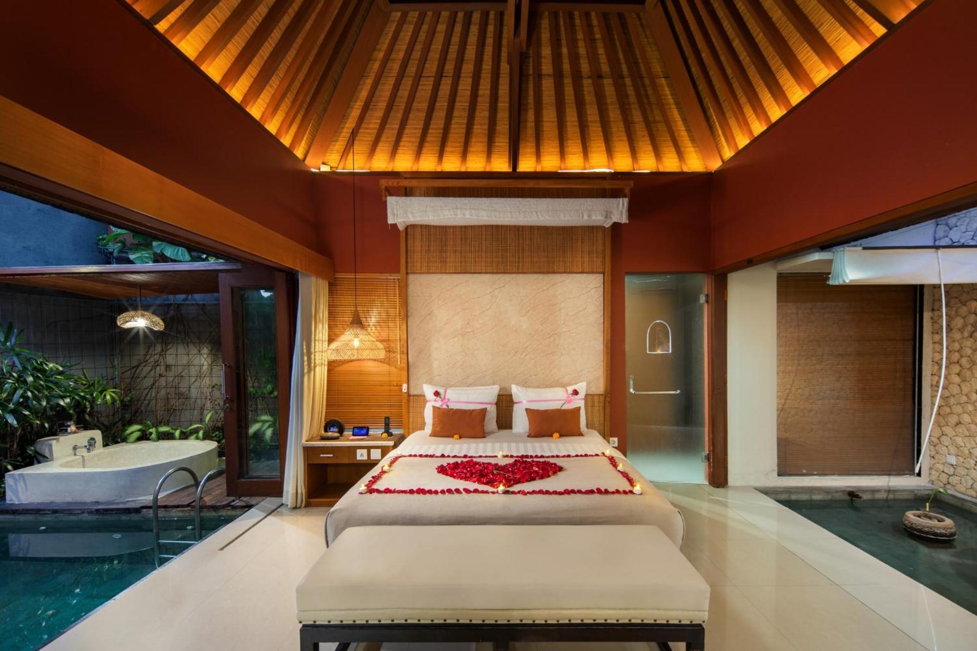 Seminyak Sanctuary Villa By Ini Vie Hospitality Легиан Екстериор снимка
